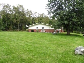 Building Photo - 170 Clove Branch Rd