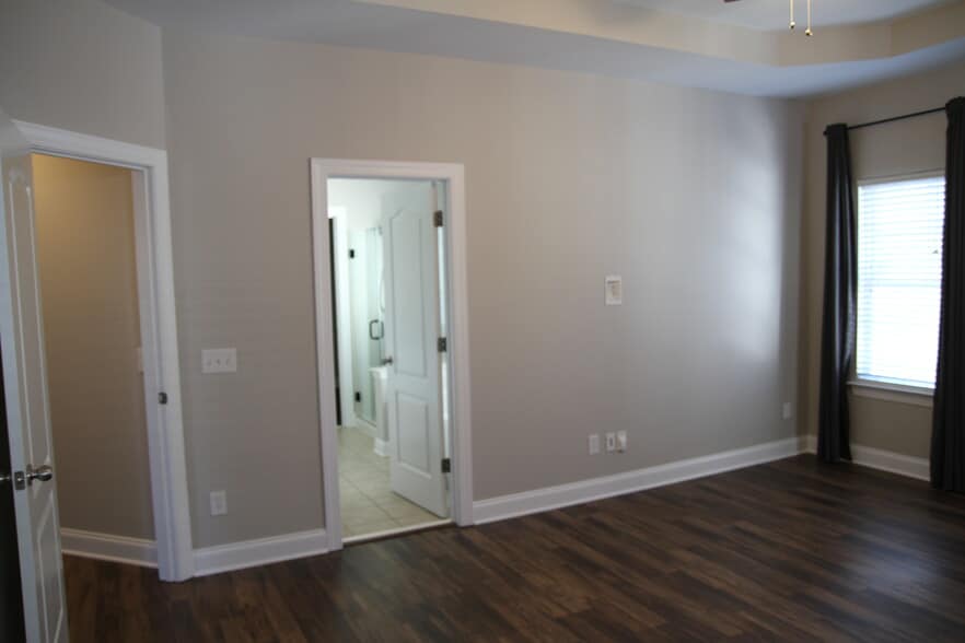 Master Bedroom 2 - 10423 Alvarado Way