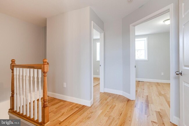 Building Photo - 2323 Whittier Ave