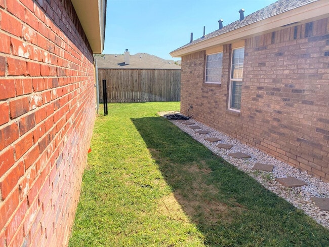 Building Photo - 6521 8th St