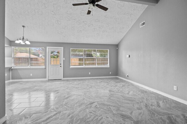 Building Photo - 8122 Swan Meadow Ln