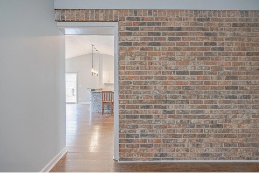 Building Photo - 403 E Gulf Blvd