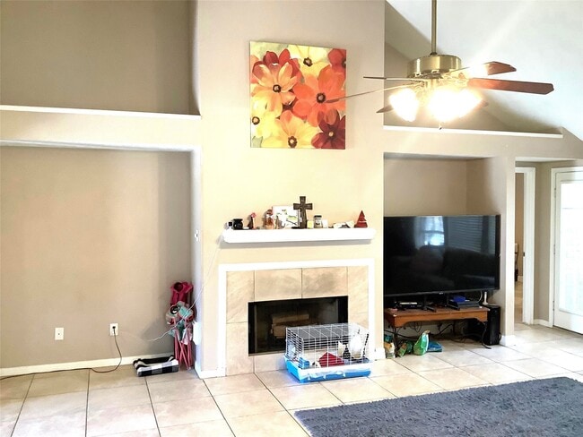 Building Photo - 4626 Stonemede Dr
