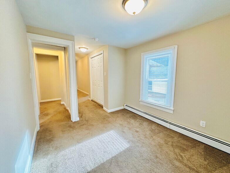 Breakfast Nook and Hall Closet - 181 Mansion St