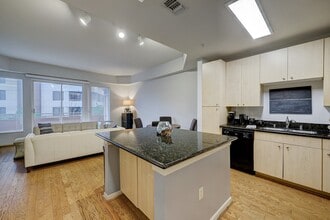 Building Photo - 3505 Sage Rd