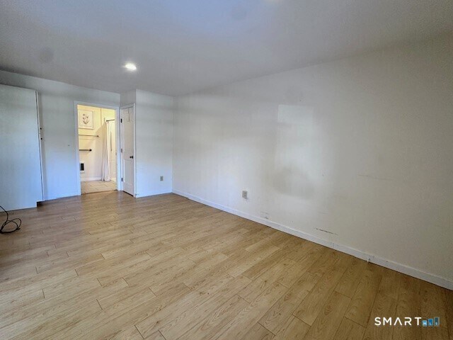 Building Photo - 163 South St