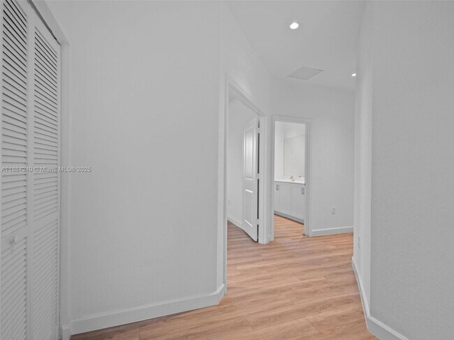 Building Photo - 13362 SW 284th St