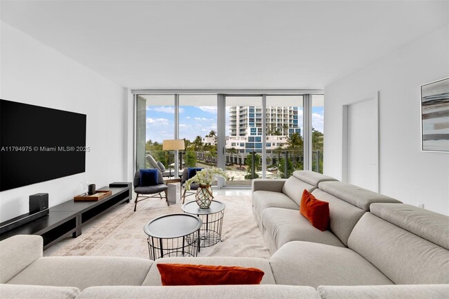 Building Photo - 1 Collins Ave