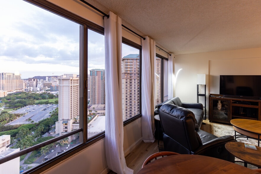 Building Photo - 1778 Ala Moana Blvd