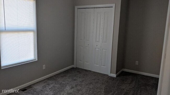 Building Photo - 5 br, 3 bath House - 8808 W. Meadowpark