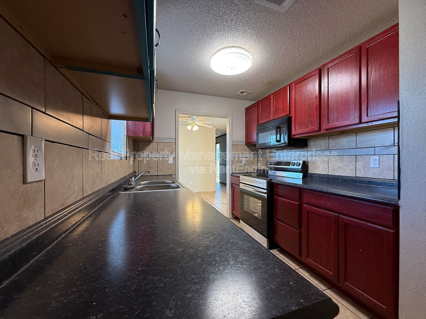 Building Photo - 5305 Drexel Ave