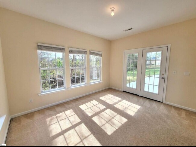 Building Photo - 506 Blue Sage Pl