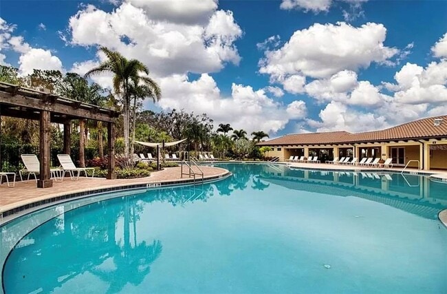 Building Photo - 17915 Cantarina Cove