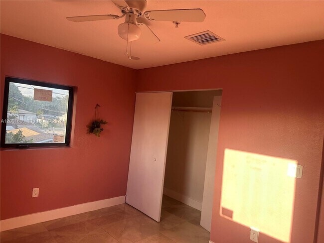 Building Photo - 587 NW 100th St