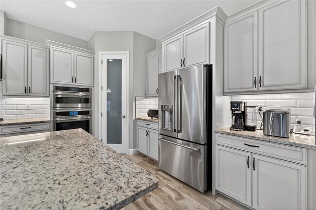 Building Photo - 11358 Hawks Fern Dr