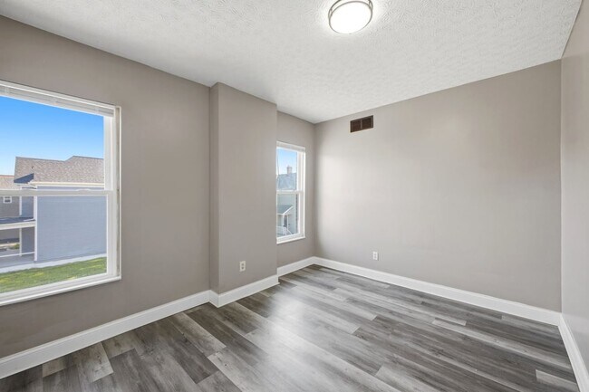 Building Photo - 393 St Clair Ave