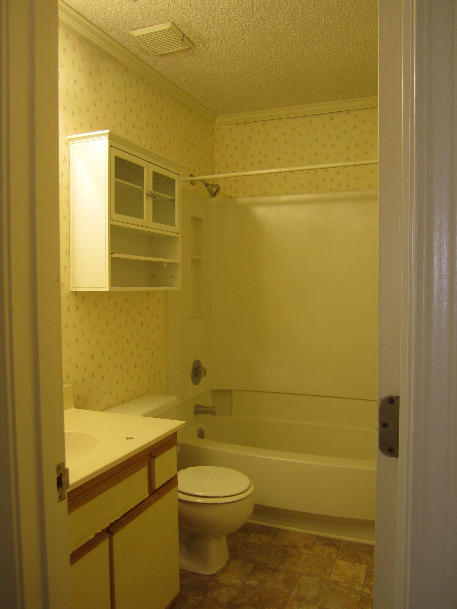 Building Photo - 759 Stoney Creek Church Rd