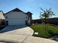Building Photo - Avail by June 25th. Solar home in 55+ gated community at Heritage Placer Vineyards