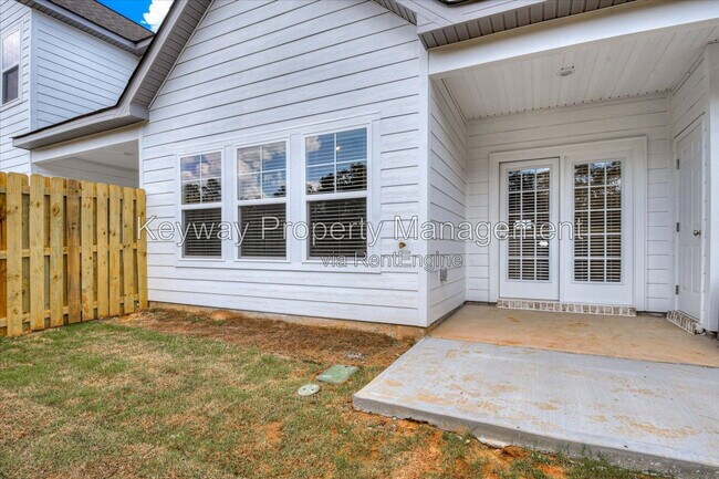 Building Photo - 775 Bronze Wy