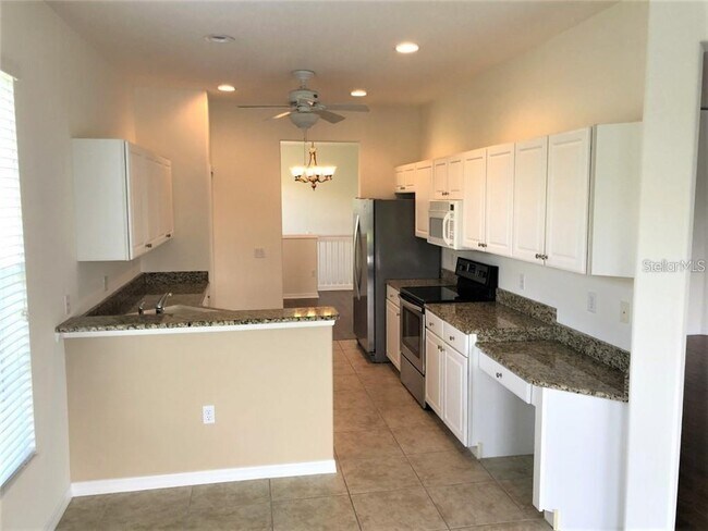 Building Photo - 7002 Prosperity Cir