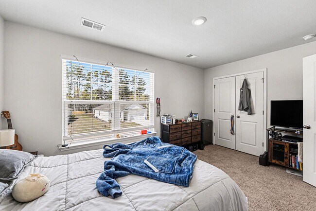 Building Photo - 8859 Shovelnose Ct