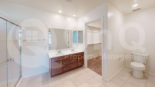 Building Photo - 5668 S Ruby Quin Pl