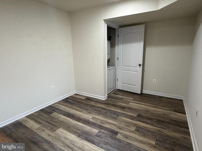 Building Photo - 20636 Albermarle Ln