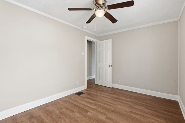 Building Photo - 783-785 S 18th St