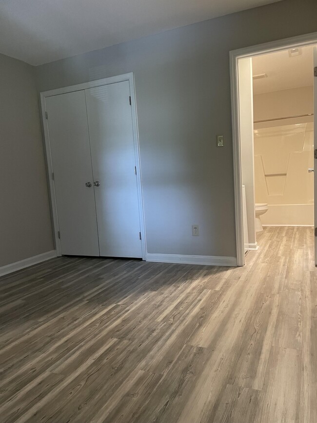 Building Photo - 3561 Mill Run