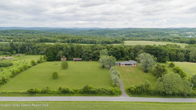 Building Photo - 387 Tishauser Rd