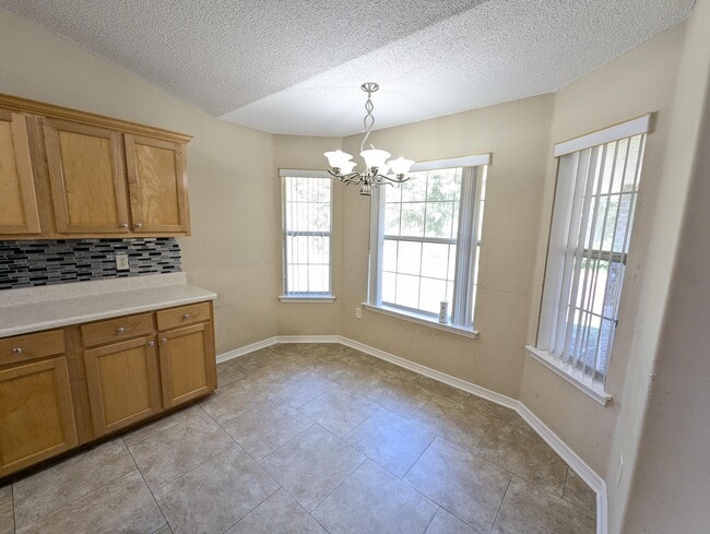 Building Photo - 9708 Parker Lake Cir