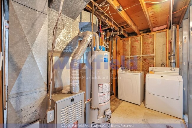 Building Photo - Sandy - 3BD - 1 BTH 1 Carport - Salt Lake ...