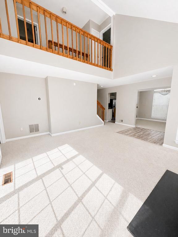 Building Photo - 982 Yachtsman Way