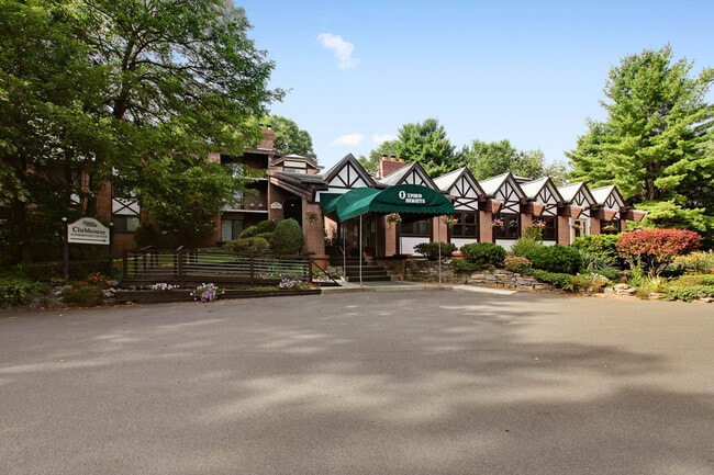 Building Photo - Oxford Heights