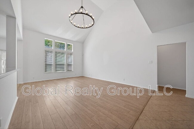 Building Photo - 510 Wildberry Ct
