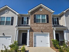 Building Photo - 930 Quaint Parish Cir
