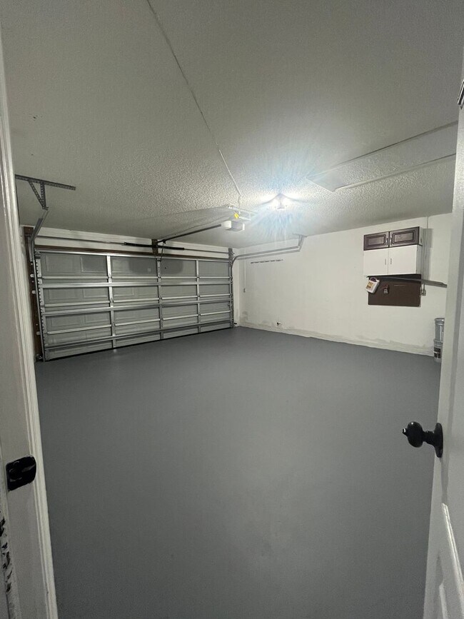 Building Photo - Nice Home in Seminole Woods!