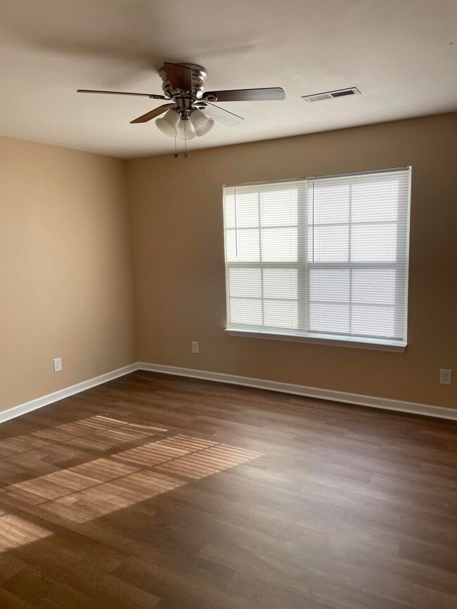 Building Photo - 2156 Old Harrison Ln