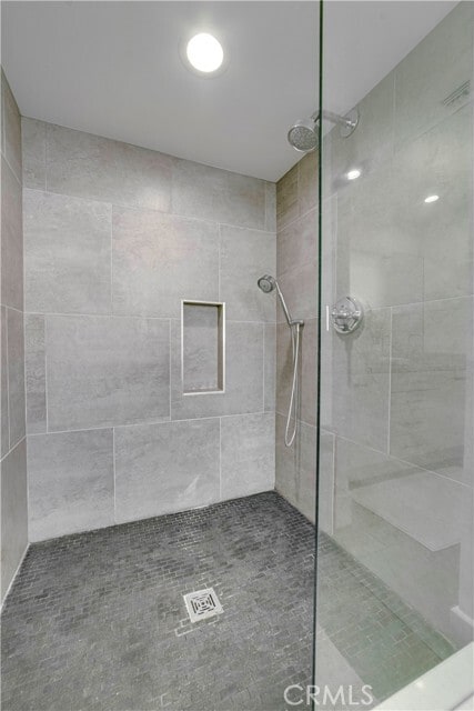 Building Photo - 608 Heliotrope Ave