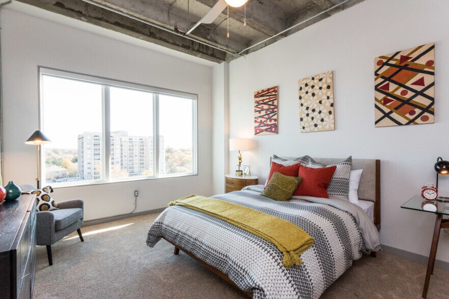 Byron on Peachtree 549 Peachtree St NE Atlanta GA 30308 Apartment