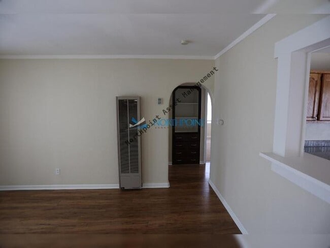 Building Photo - Stunning 2 beds 1 bath in Sacramento