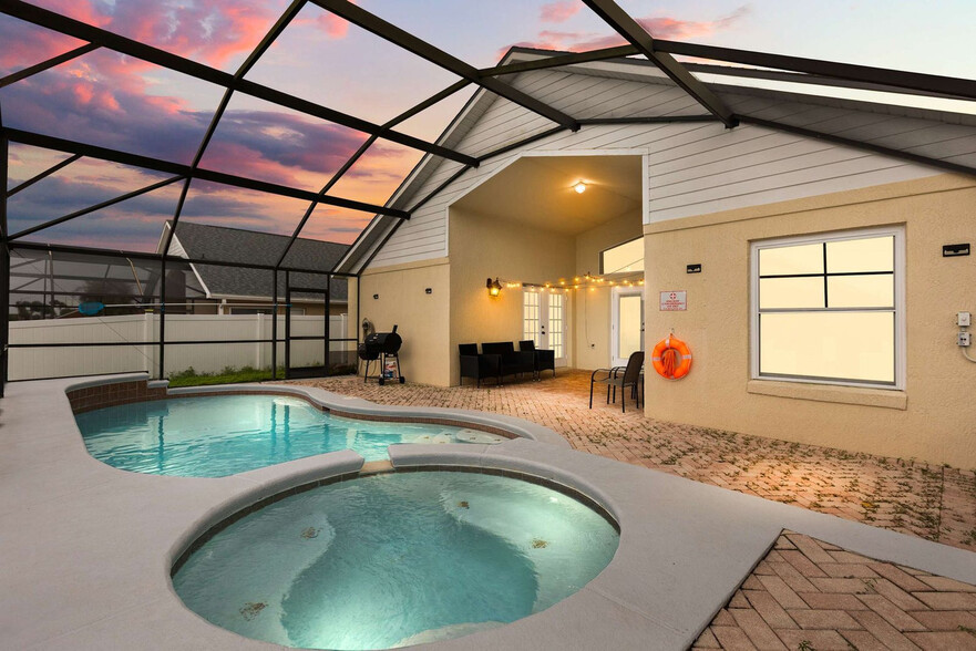 Building Photo - 2660 Oneida Loop