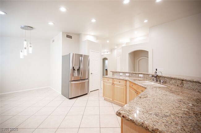 Building Photo - 2547 Citrus Garden Cir