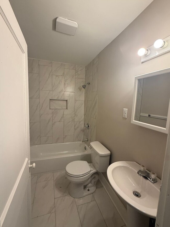 Building Photo - 7856 Harrold Cove