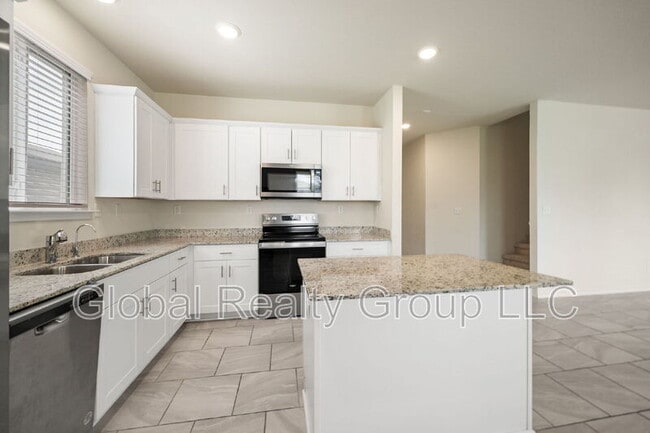 Building Photo - 10318 Lady Bird