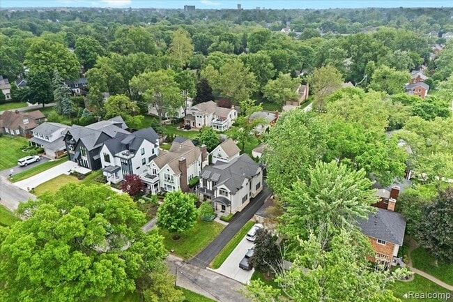 Building Photo - 1897 Norfolk St