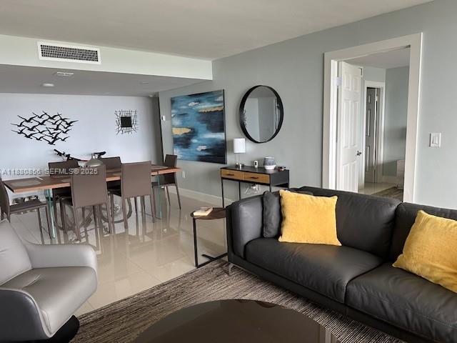 Building Photo - 5600 N Flagler Dr