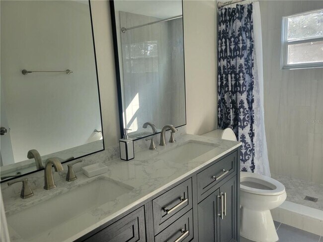 Building Photo - 6412 Wingfoot Cir
