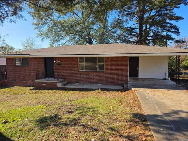 Building Photo - 15 Cliffwood Cir