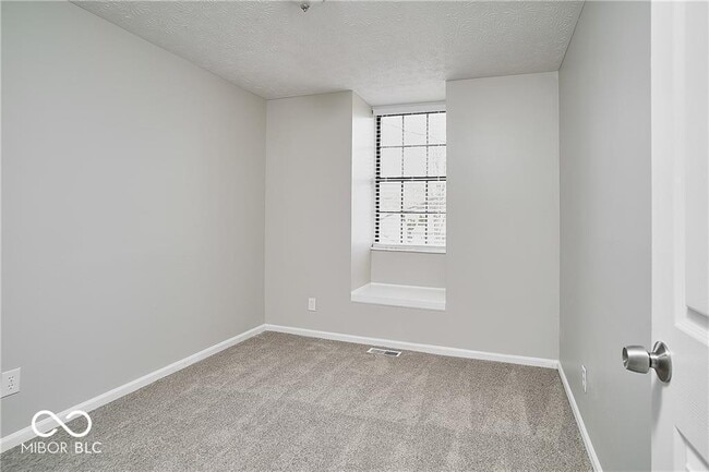 Building Photo - 18760 Northridge Dr
